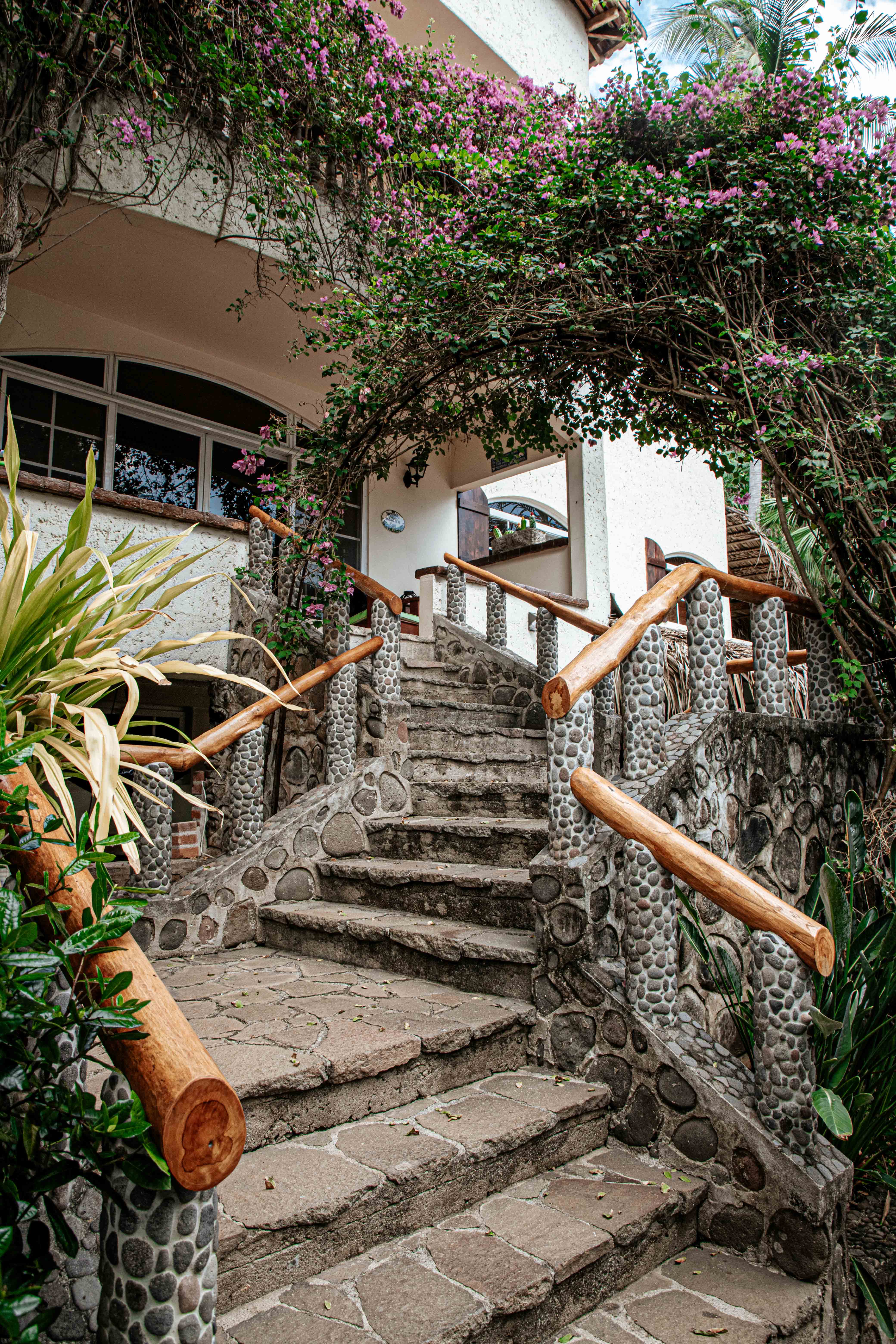 Mi Sueño entrance detail